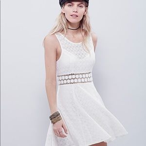 Host PickFree People White Fitted With Daisies
